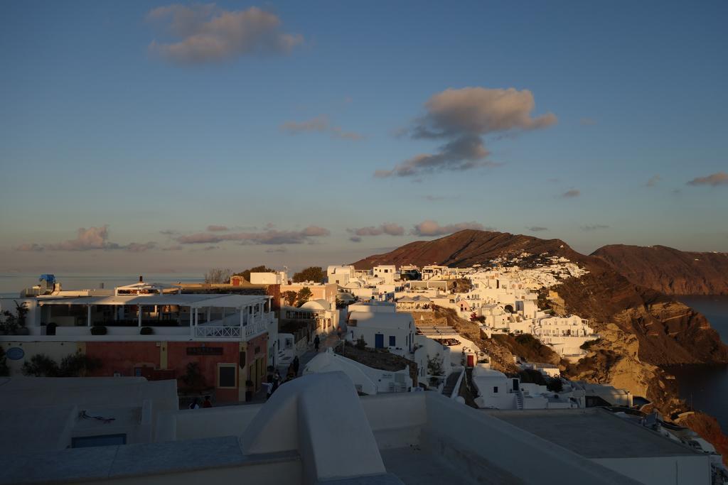 Top Oia Room photo